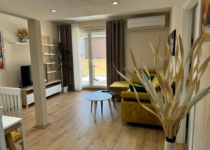 Haris Apartments Tirana